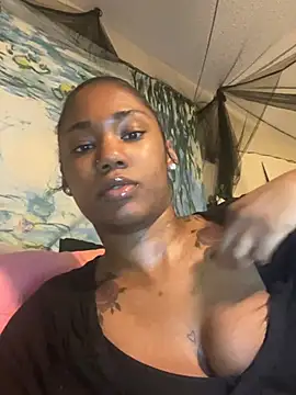 Ebonythroat777 online show from 03/01/26, 04:47