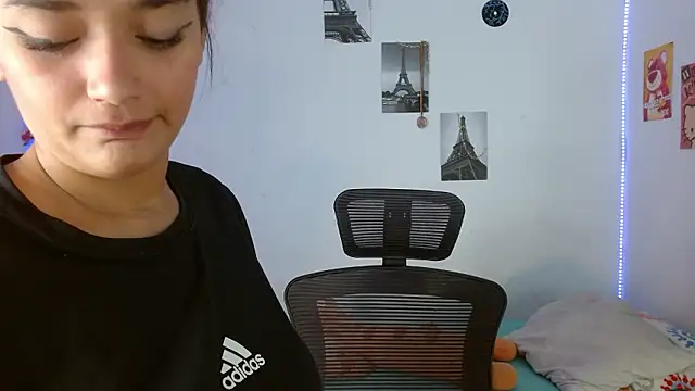 Snapshot of Lolitaa__VIP chatting on 02/07/26, 05:49 Lolitaa VIP online show from 02/07/26, 05:49