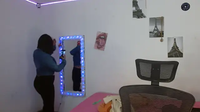 Snapshot of Lolitaa__VIP chatting on 02/23/26, 07:55 Lolitaa VIP online show from 02/23/26, 07:55