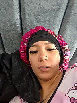 alaia princess online show from 04/24/26, 07:44