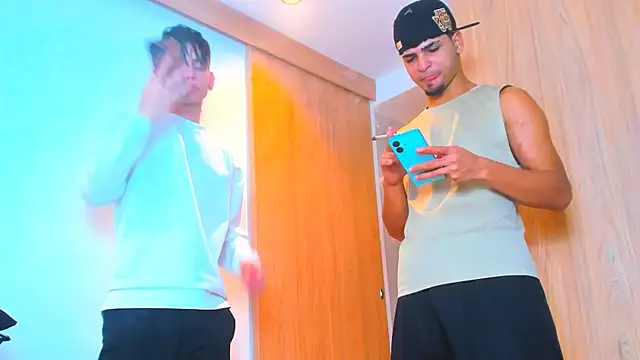 Snapshot of TheBatMansion chatting on 02/12/26, 09:54 TheBatMansion online show from 02/12/26, 09:54