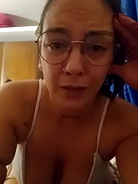 Snapshot of kuramaqueen chatting on 02/03/26, 04:10 kuramaqueen online show from 02/03/26, 04:10