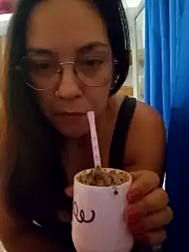 Snapshot of kuramaqueen chatting on 02/10/26, 06:39 kuramaqueen online show from 02/10/26, 06:39