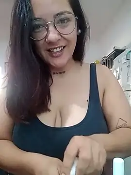 Snapshot of kuramaqueen chatting on 02/10/26, 06:45 kuramaqueen online show from 02/10/26, 06:45