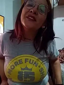 Snapshot of kuramaqueen chatting on 06/03/26, 02:47 kuramaqueen online show from 06/03/26, 02:47