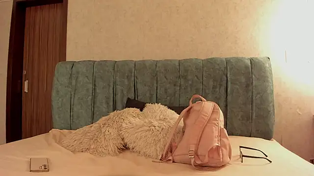 Snapshot of Aleera_Walton chatting on 02/26/26, 07:57 Aleera Walton online show from 02/26/26, 07:57