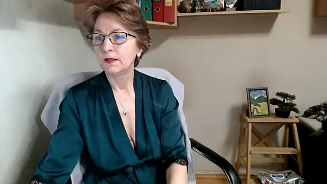 katemodel online show from 01/14/26, 07:47