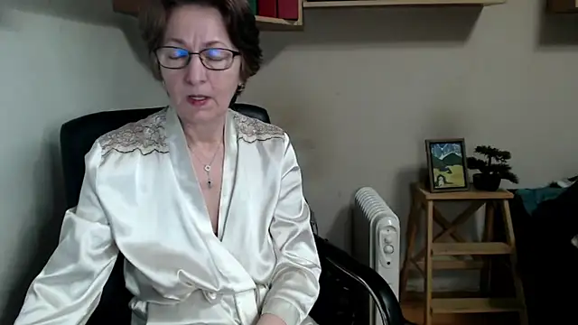 katemodel online show from 03/01/26, 06:59