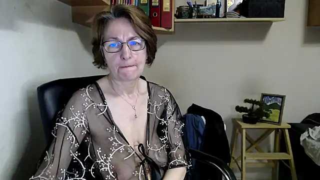 katemodel online show from 06/09/26, 06:36