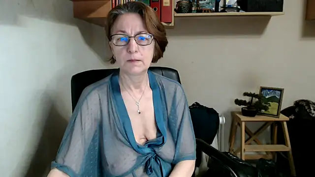 katemodel online show from 06/13/26, 06:22