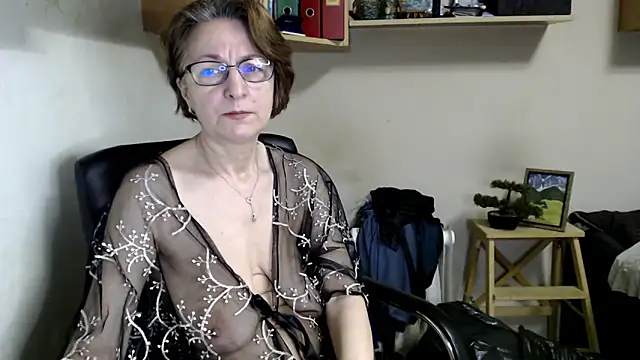 katemodel online show from 06/14/26, 05:31