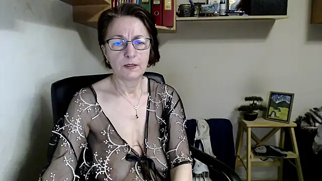 katemodel online show from 06/23/26, 06:33