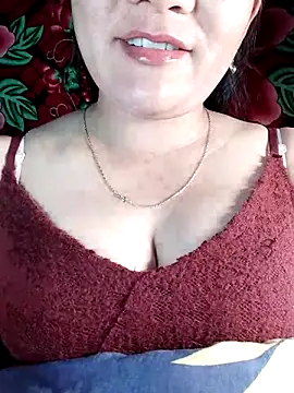 Snapshot of Reina_Fcup01 chatting on 02/03/26, 12:54 Reina Fcup01 online show from 02/03/26, 12:54