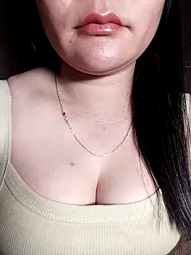 Snapshot of Reina_Fcup01 chatting on 02/24/26, 12:30 Reina Fcup01 online show from 02/24/26, 12:30