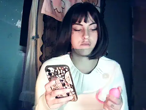 mimi miauu online show from 04/24/26, 03:09