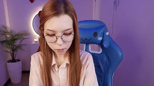 Snapshot of PinkAn8el chatting on 02/13/26, 02:29 PinkAn8el online show from 02/13/26, 02:29