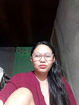 Snapshot of hotpinay_45 chatting on 03/01/26, 08:00 hotpinay 45 online show from 03/01/26, 08:00