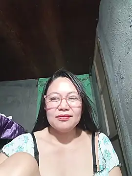 hotpinay 45 online show from 04/20/26, 11:46