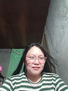 hotpinay 45 online show from 04/24/26, 04:15