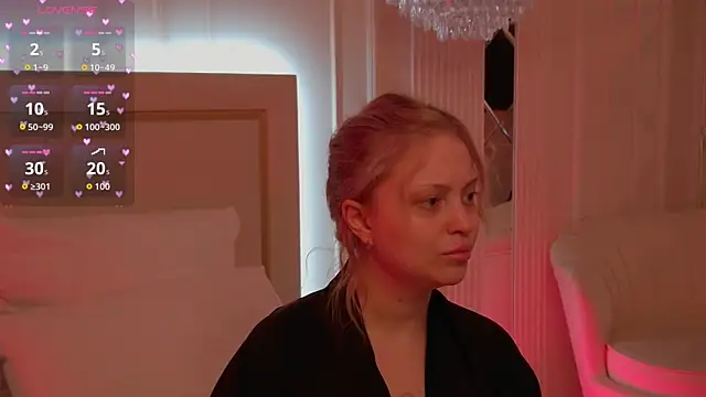 MollyHilton online show from 04/21/26, 05:39