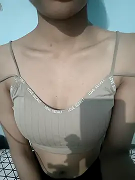 alisha khan1 online show from 02/09/26, 04:00