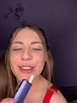 Snapshot of VanessaAnne chatting on 02/01/26, 05:17 VanessaAnne online show from 02/01/26, 05:17