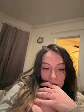 Snapshot of hotbofdad chatting on 02/02/26, 06:56 hotbofdad online show from 02/02/26, 06:56