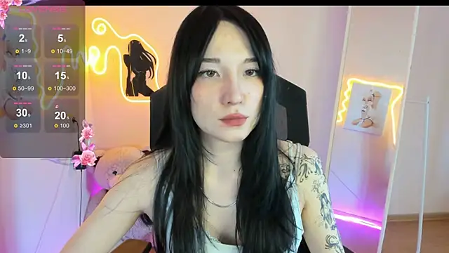 AliceeinWonderlanddd online show from 03/23/26, 10:08