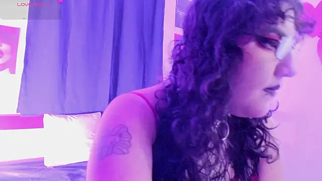 Snapshot of SamanthaGriim chatting on 02/14/26, 10:17 SamanthaGriim online show from 02/14/26, 10:17