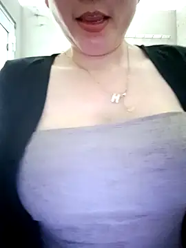 Ana-love2026 online show from 04/02/26, 01:47