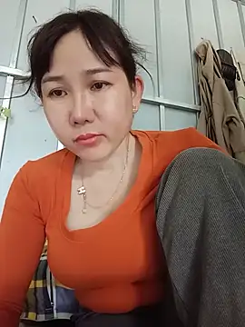 Ana-love2026 online show from 05/18/26, 06:30
