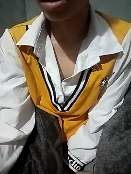 Snapshot of Hayaya11 chatting on 02/11/26, 03:50 Hayaya11 online show from 02/11/26, 03:50