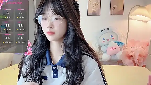 Luminous4173 online show from 04/22/26, 10:06