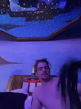 nymphcouple8395 online show from 03/11/26, 05:57