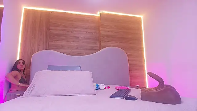 shaina adams online show from 03/21/26, 11:59