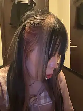 Snapshot of uni_nvqnl2 chatting on 02/23/26, 07:11 uni nvqnl2 online show from 02/23/26, 07:11