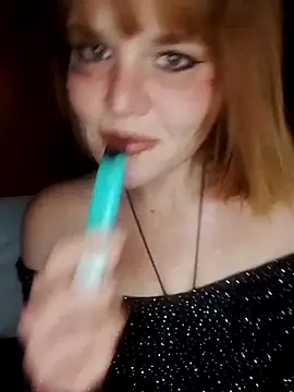 Snapshot of SequereCorTuum chatting on 02/17/26, 09:43 SequereCorTuum online show from 02/17/26, 09:43