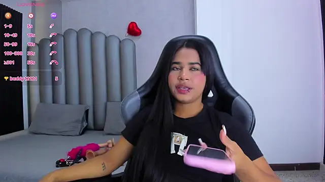 Shirleytaylor- online show from 04/09/26, 11:37