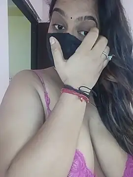 Aliya Hott online show from 05/26/26, 05:36