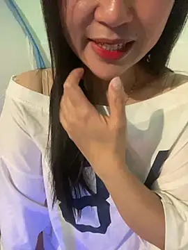 hotgirl-sexy online show from 03/04/26, 03:07