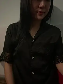 hotgirl-sexy online show from 05/10/26, 11:04