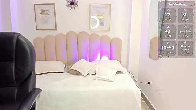 Snapshot of Kailyn_Monroe_ chatting on 02/12/26, 08:15 Kailyn Monroe online show from 02/12/26, 08:15