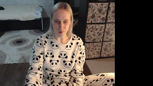 Snapshot of Your_guilty_pleasure1 chatting on 02/27/26, 05:24 Your guilty pleasure1 online show from 02/27/26, 05:24