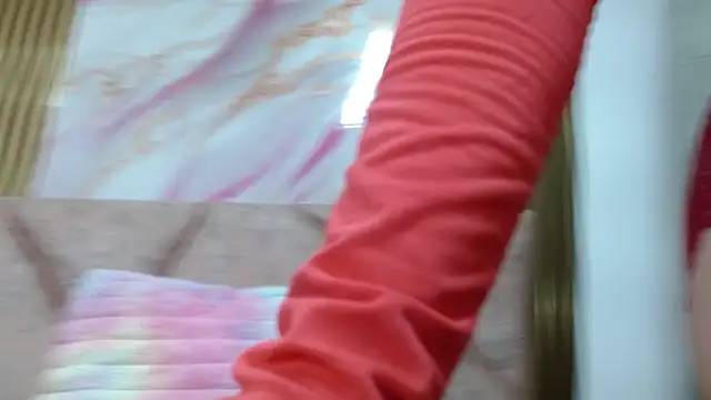 ElaMurray02 online show from 04/14/26, 12:44