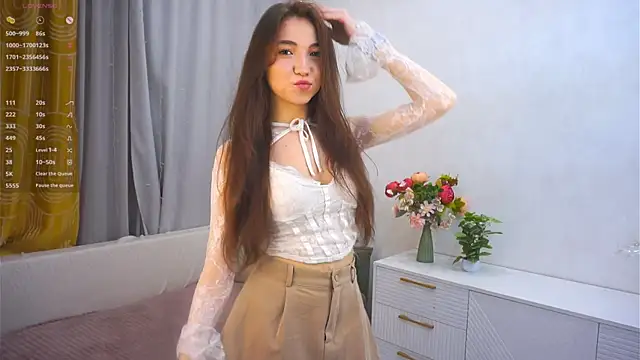 Snapshot of CarlaSpiva chatting on 02/09/26, 08:13 CarlaSpiva online show from 02/09/26, 08:13