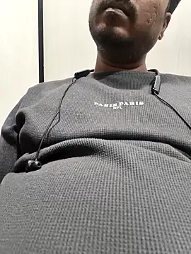 Snapshot of Bengal_Tiger420 chatting on 02/27/26, 04:18 Bengal Tiger420 online show from 02/27/26, 04:18