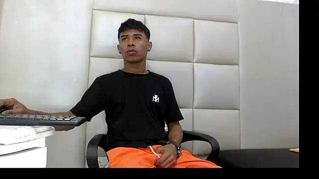 TonnyMarck online show from 02/15/26, 07:51