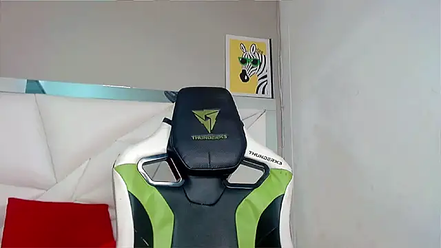 Liarr  online show from 04/11/26, 08:24