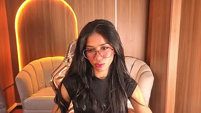 Alina b  online show from 04/08/26, 08:09