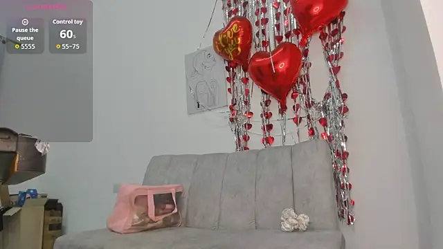 velvetluna  online show from 03/03/26, 11:05